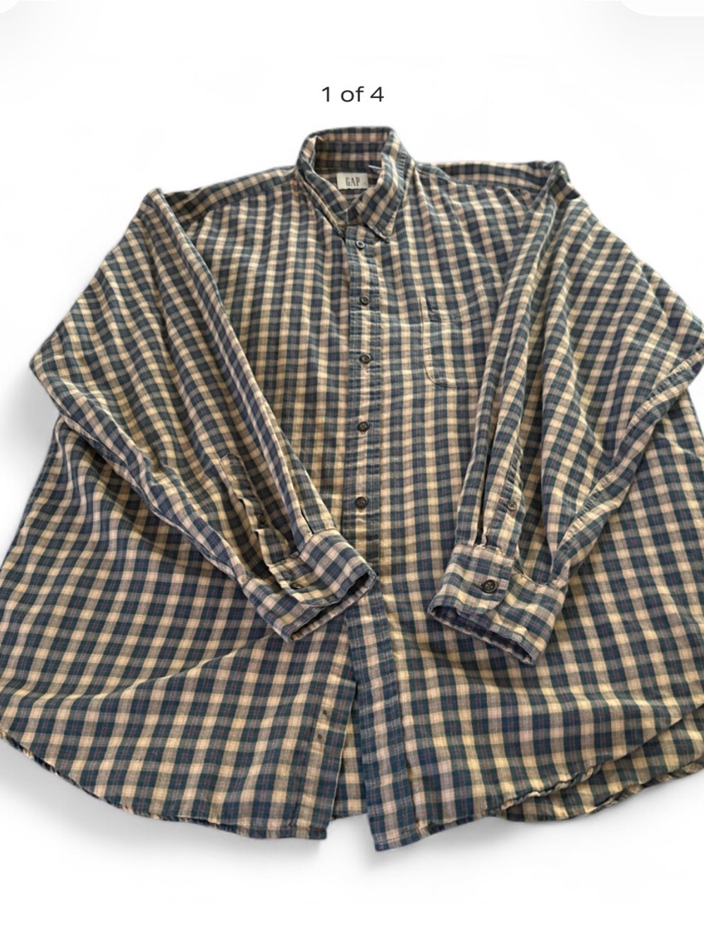 GAP Men's Navy and Cream Plaid Button-Down Shirt